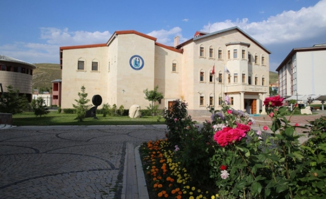 Bayburt Üniversitesinin de Yer Aldığı ‘Üniversiteni Keşfet YÖK Sanal Fuarı 2020’ Başladı