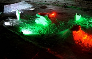 Bayburt Üniversitesi öğrencileri buzu sanata dönüştürdü
