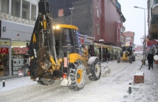 Bayburt Belediyesi Kar Alarmında 