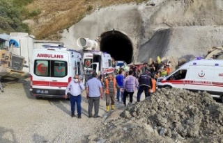 Kop Dağı Tüneli inşaatında patlama: 11 yaralı