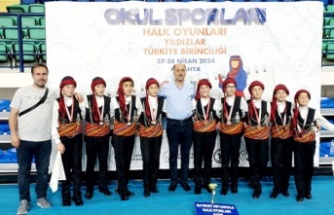 Bayburt Ortaokulu Halk Oyunları Yıldızlar Kategorisinde Türkiye Üçüncüsü