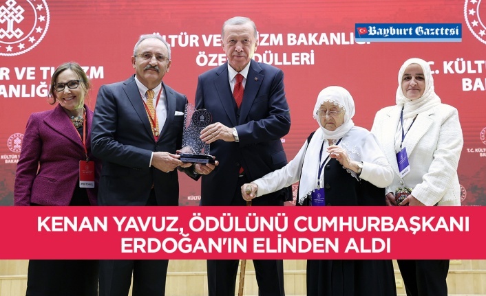 Kenan Yavuz, ödülünü Cumhurbaşkanı Erdoğan'ın elinden aldı